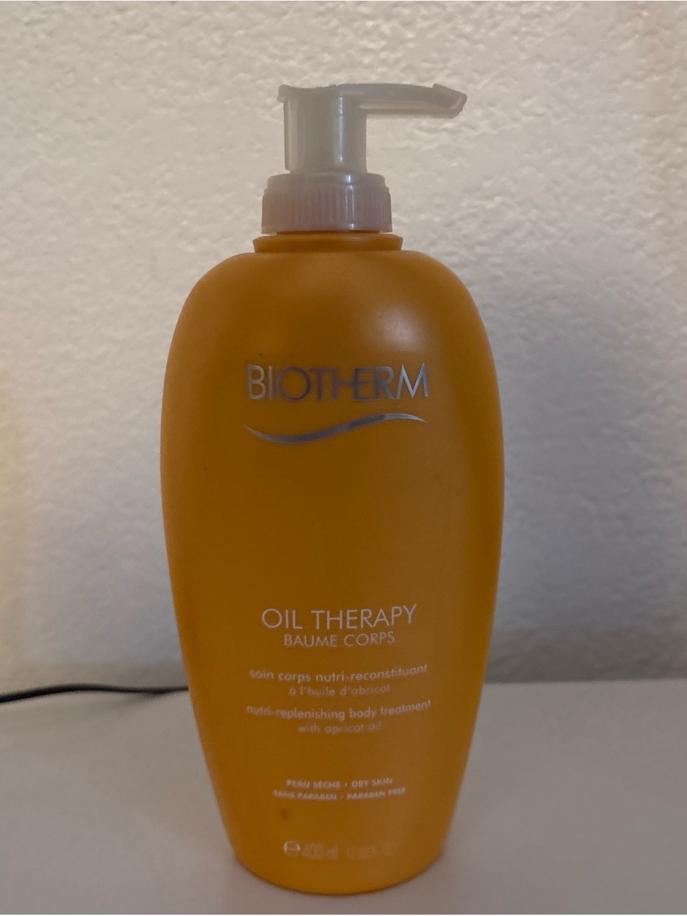 Biotherm Oil Therapy Apricot Body Treatment - Nourishing Orange Lotion